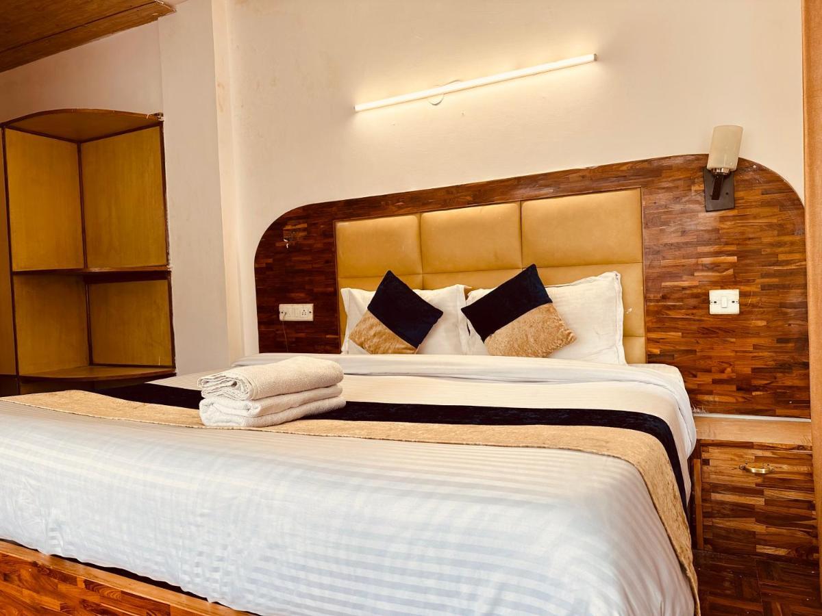 Hotel Grand Kalinga - Near Volvo Bus Stand Manali Dış mekan fotoğraf