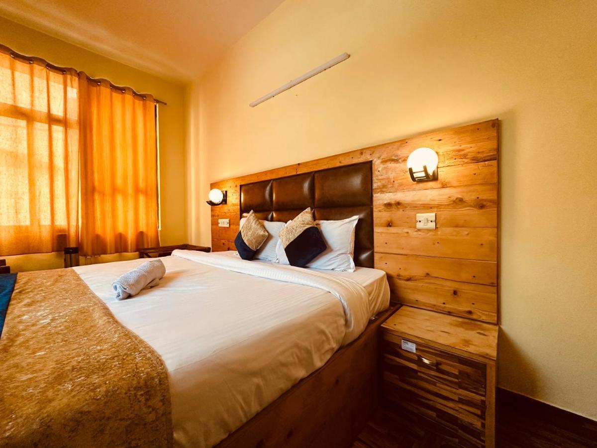 Hotel Grand Kalinga - Near Volvo Bus Stand Manali Dış mekan fotoğraf